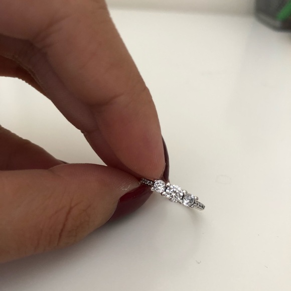 Pandora Fairytale Sparkle Ring Size 4.5 - Picture 5 of 5
